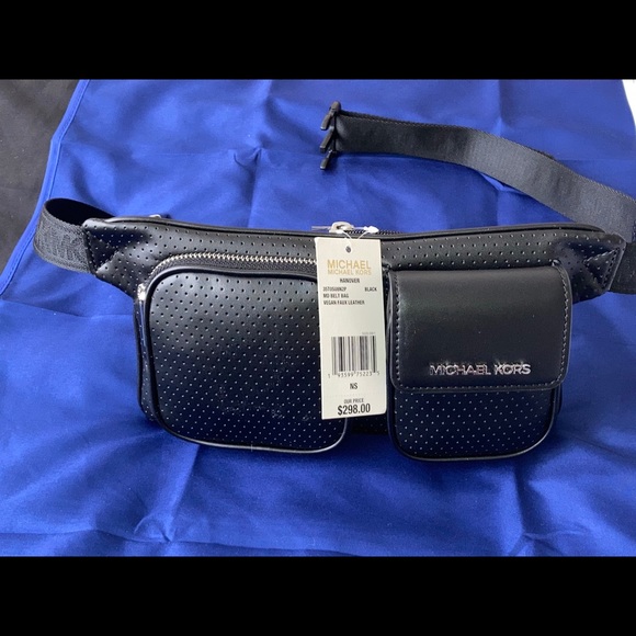 Hand To Hand - Picture 6 of 15